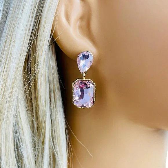 NWT Saks Fifth Avenue Pink Crystal Statement Drop Earrings - Picture 2 of 3